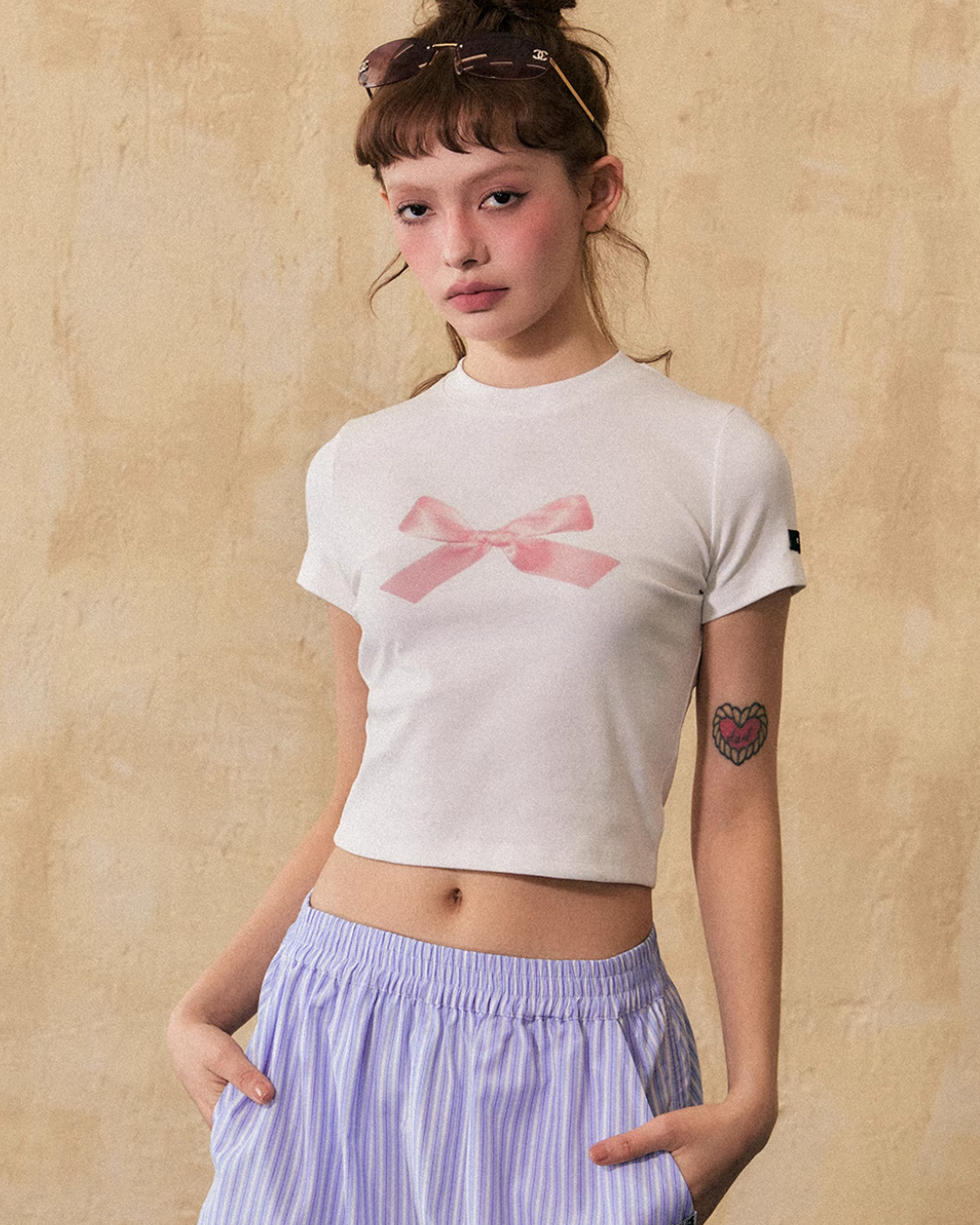 Ribbon Print Crop T-Shirt EZK0064