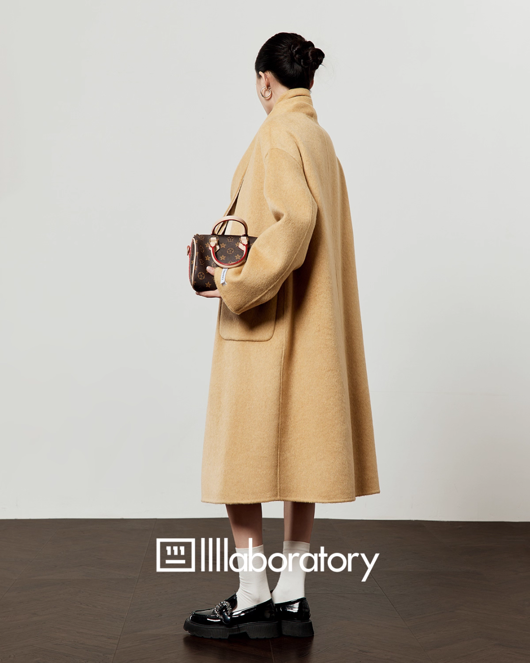 Long Coat With Scarf/Mini Skirt LLA0543