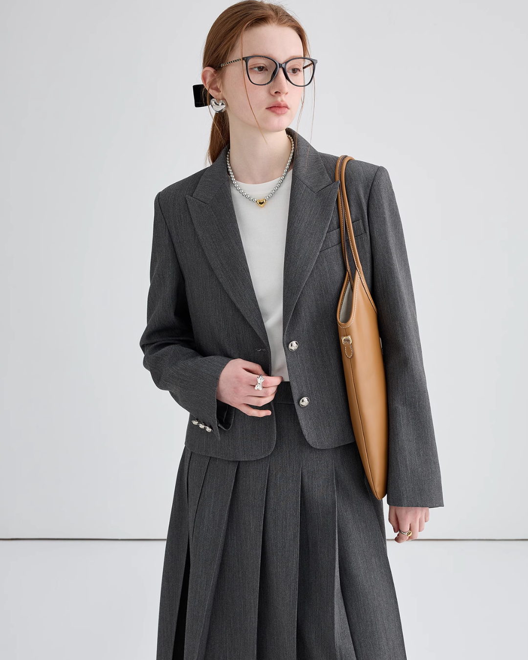 Mode Compact Jacket / Long Pleated Skirt VGC0006