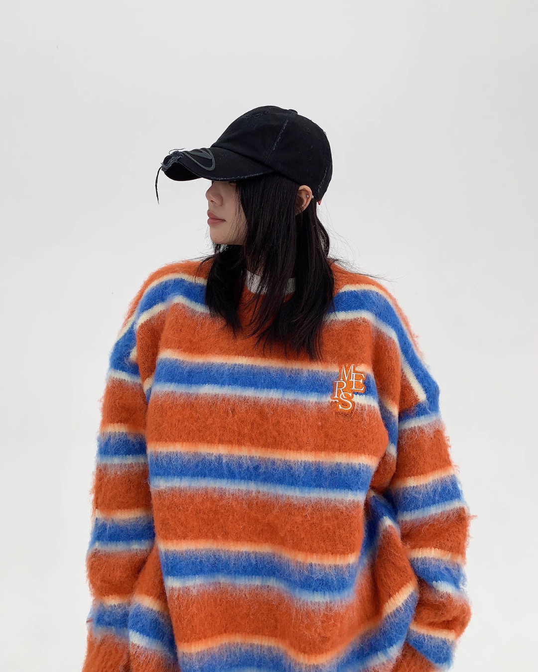 Border Shaggy Knit Tops YLS0713
