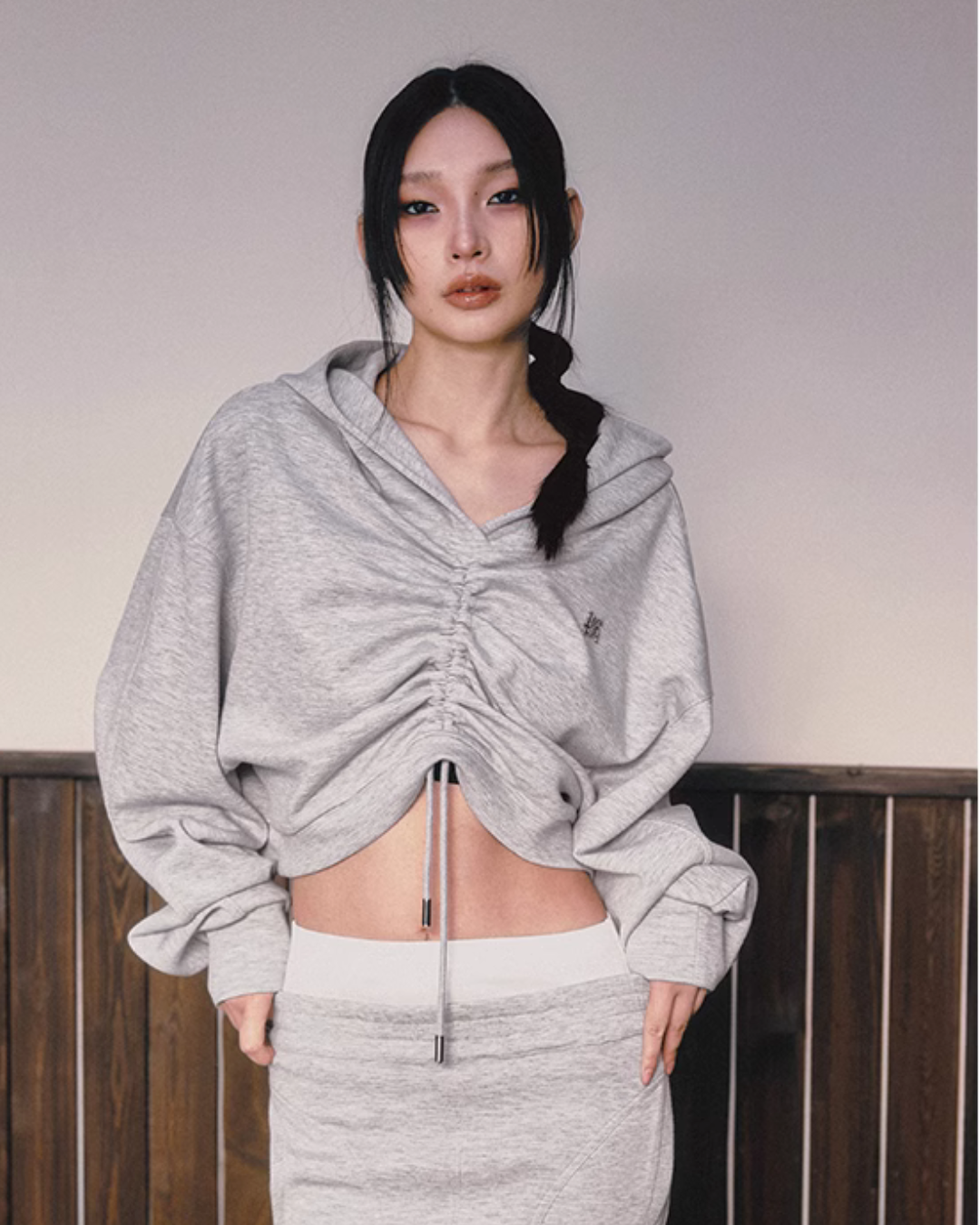 Shearled Cropped Hoodie / Mermaid Long Skirt IMC0037