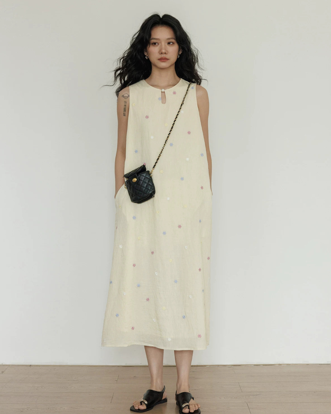 Flower Embroidery Pearl Button Long Dress VAS0203