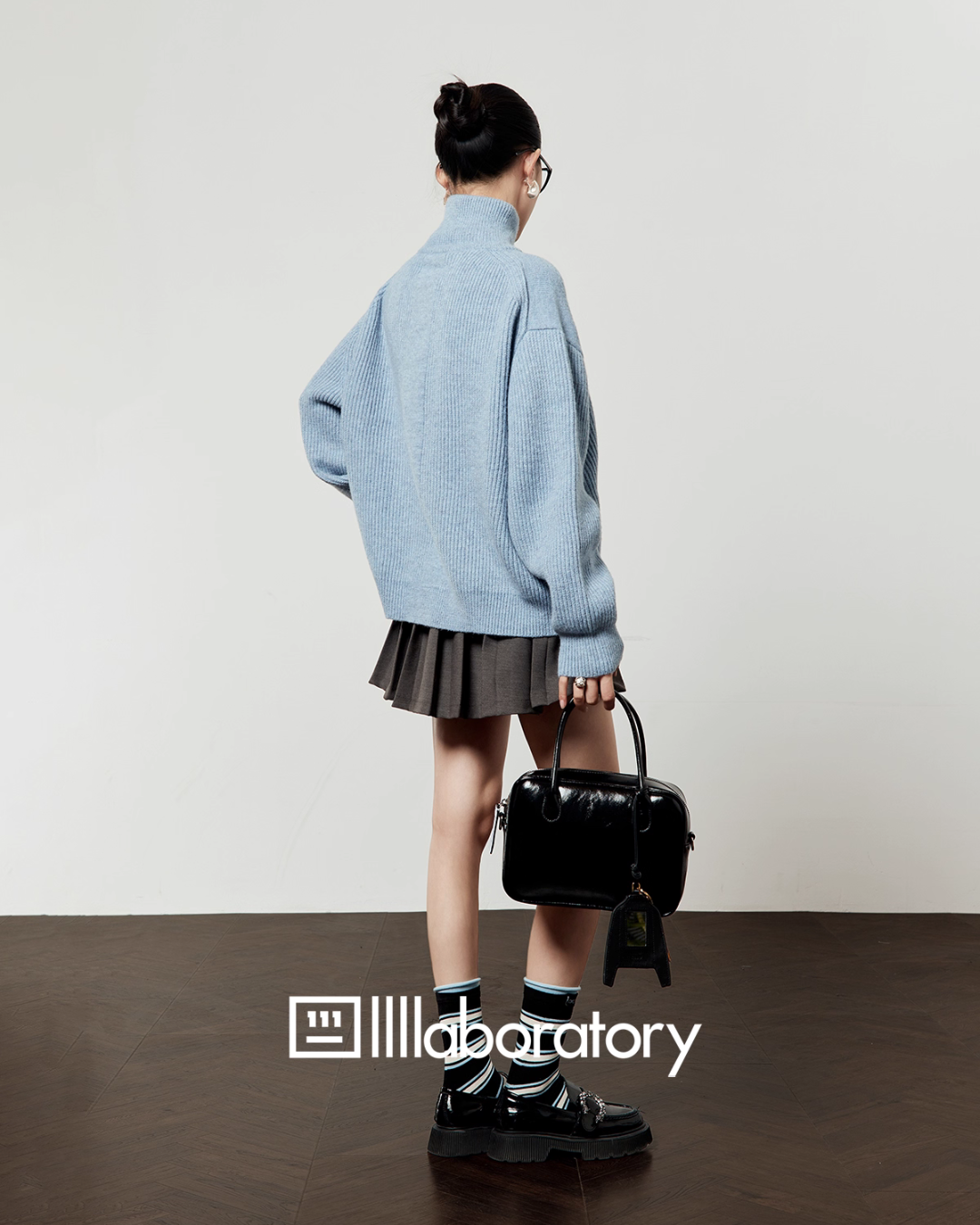 Half-Zip Knit Top / Checkered Skirt / Pleated Skirt LLA0530
