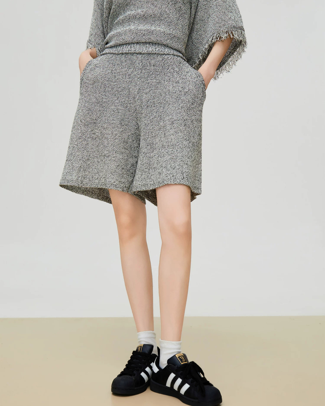 Poncho-Style Summer Knit Top / Half Pants FER0310