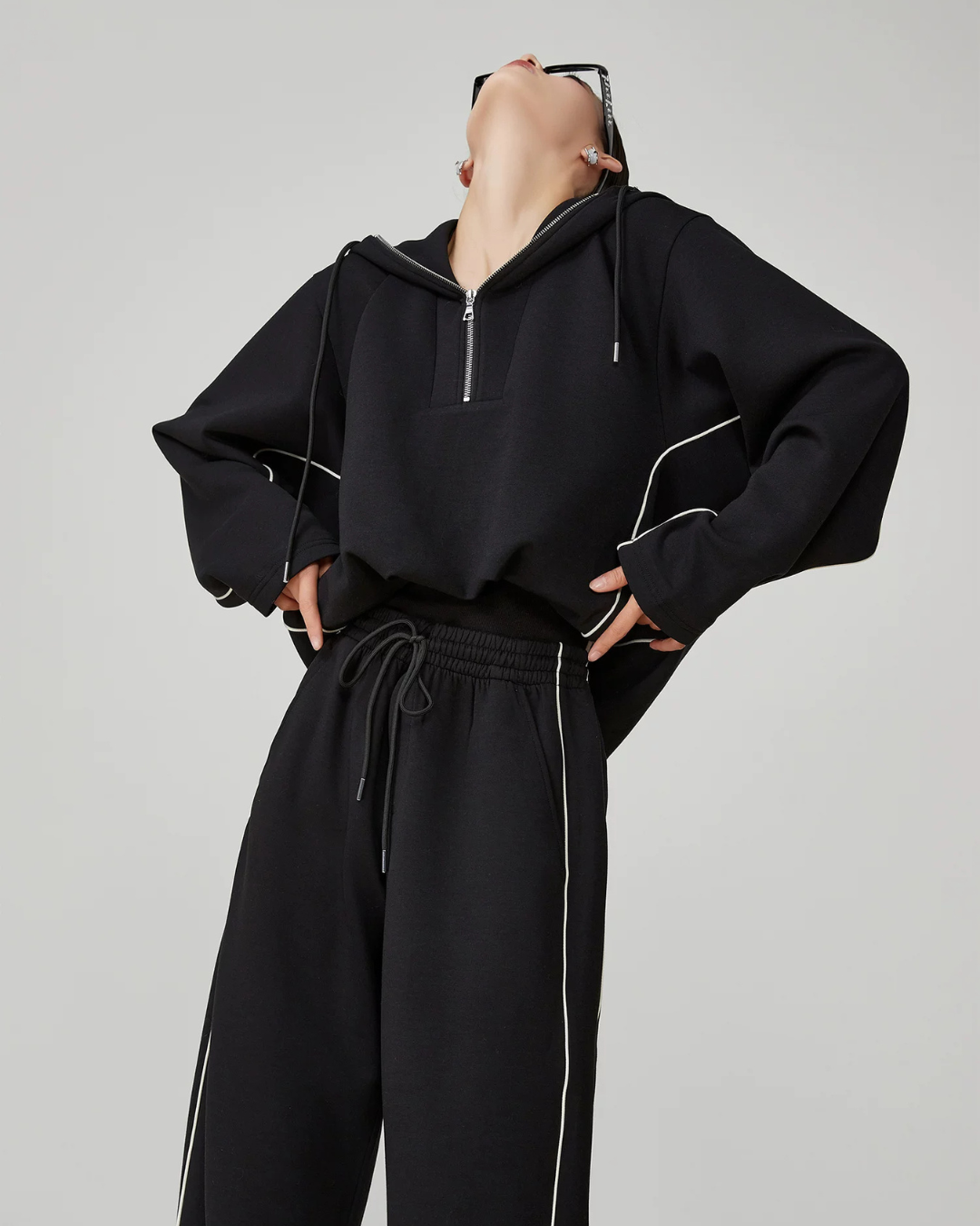 Half-Zip Sailor Collar Top / Wide Pants FER0374