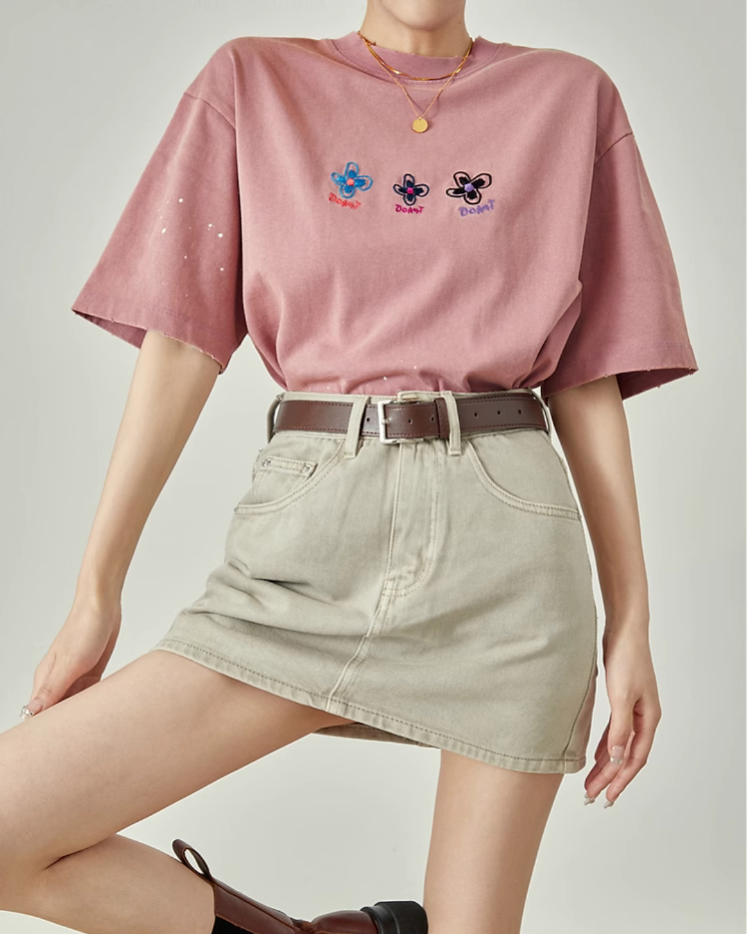 Floral Embroidery Pink T-Shirt LLA0066