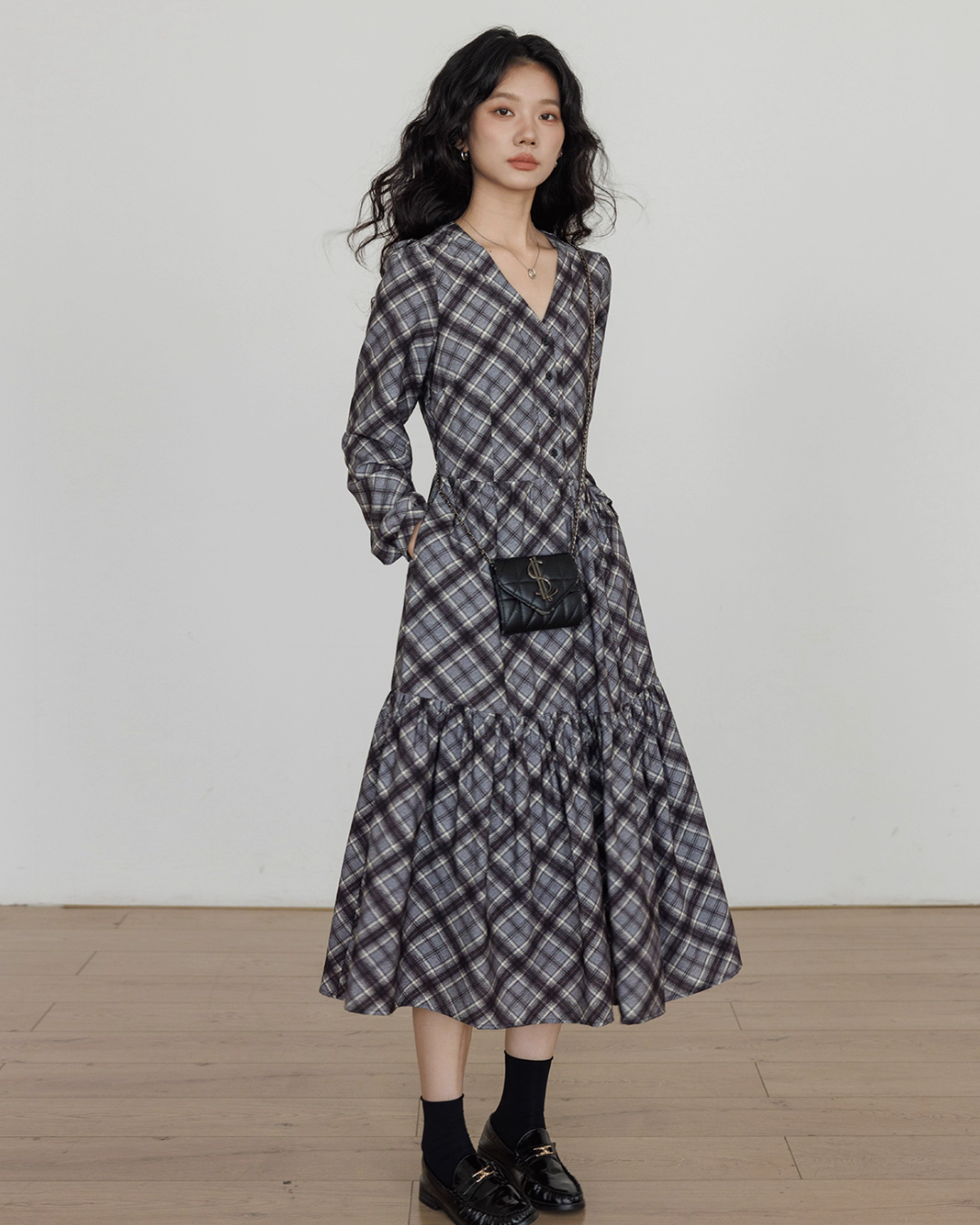 V-Neck Paid Long Dress VAS0161