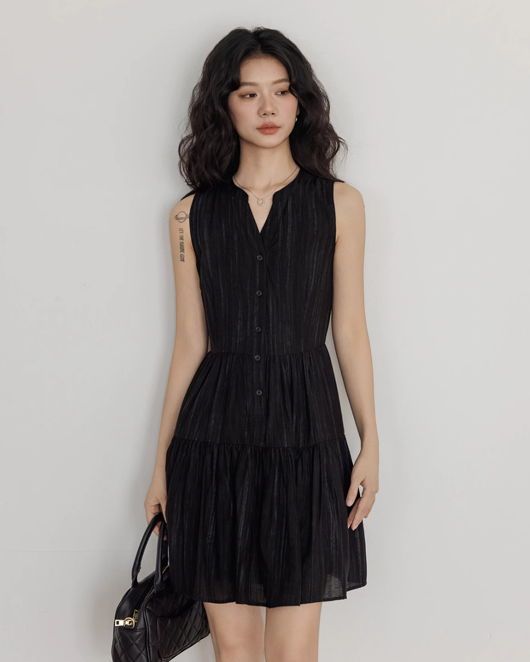 Key Neck Chiffon Sleeveless Dress VAS0118