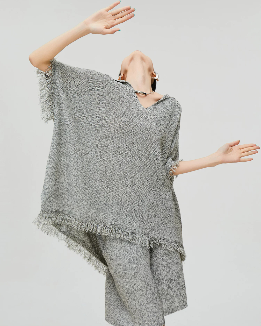 Poncho-Style Summer Knit Top / Half Pants FER0310