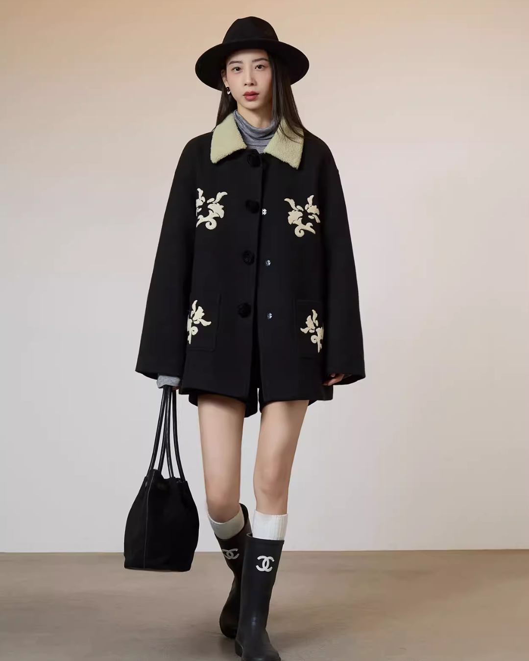 Vintage Embroidered Collar Wool Coat SUY0022