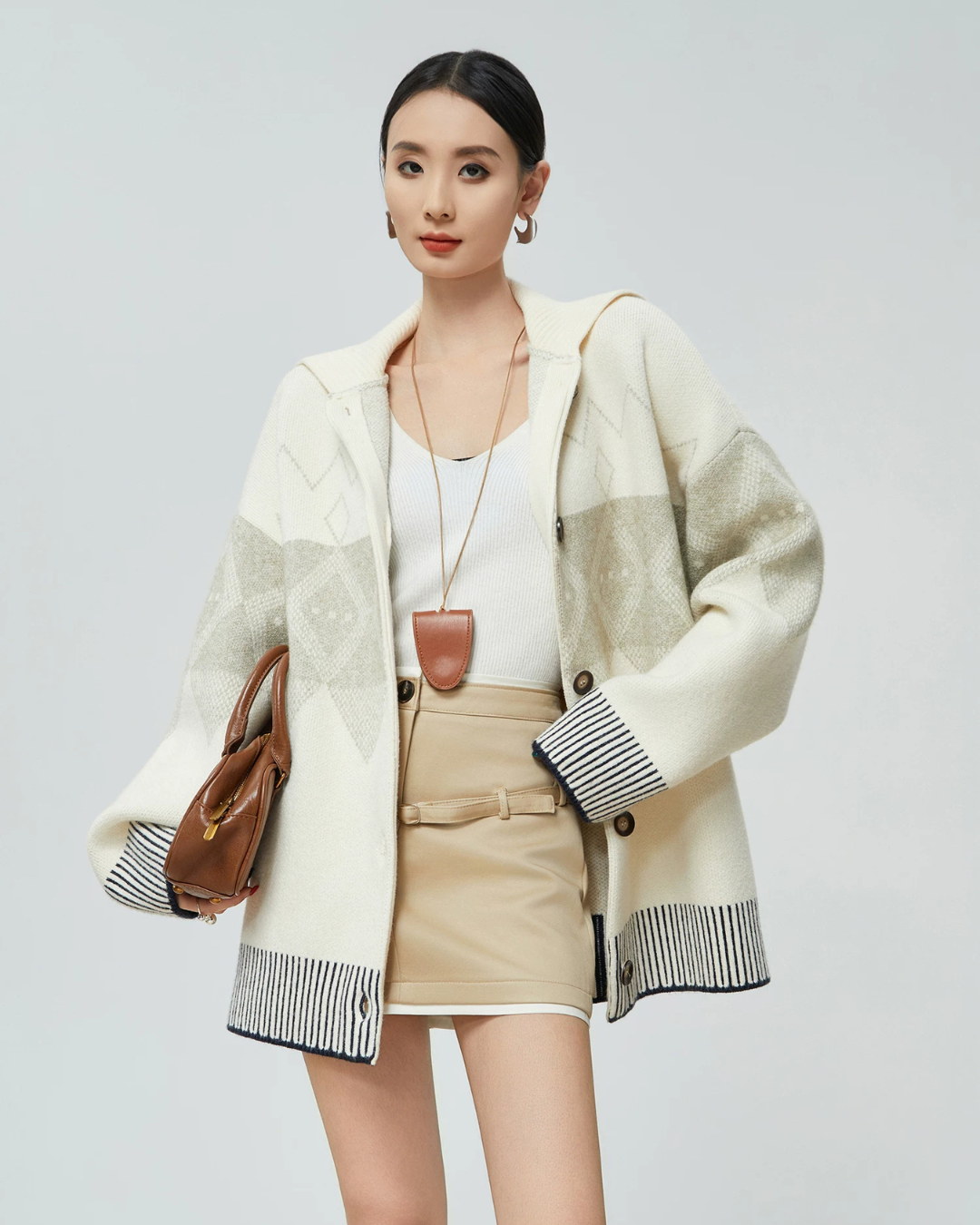 Cowichan-Style High Neck Knit Cardigan FER0372