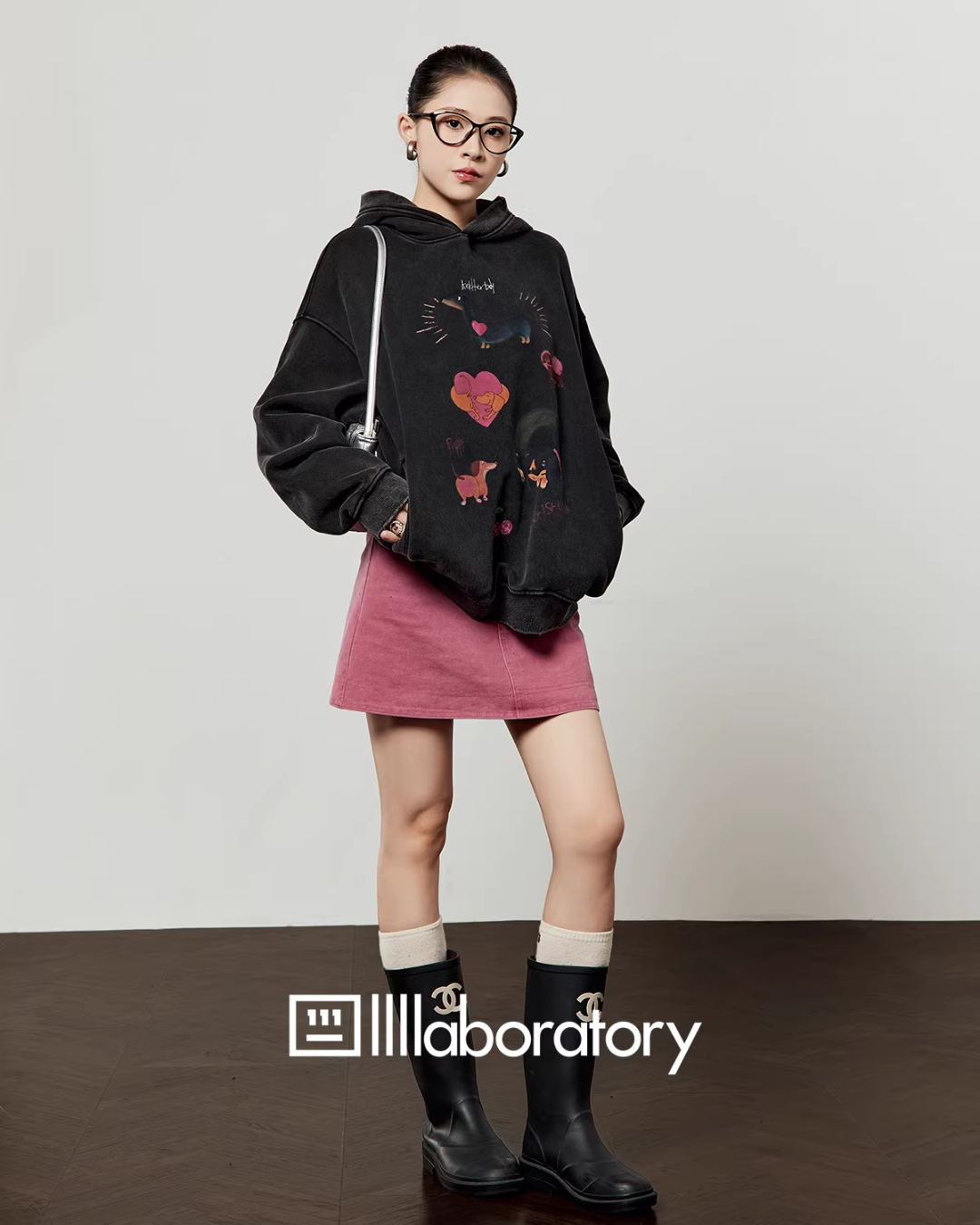 Dog Print Retro Hoodie / Pink Mini Skirt LLA0590