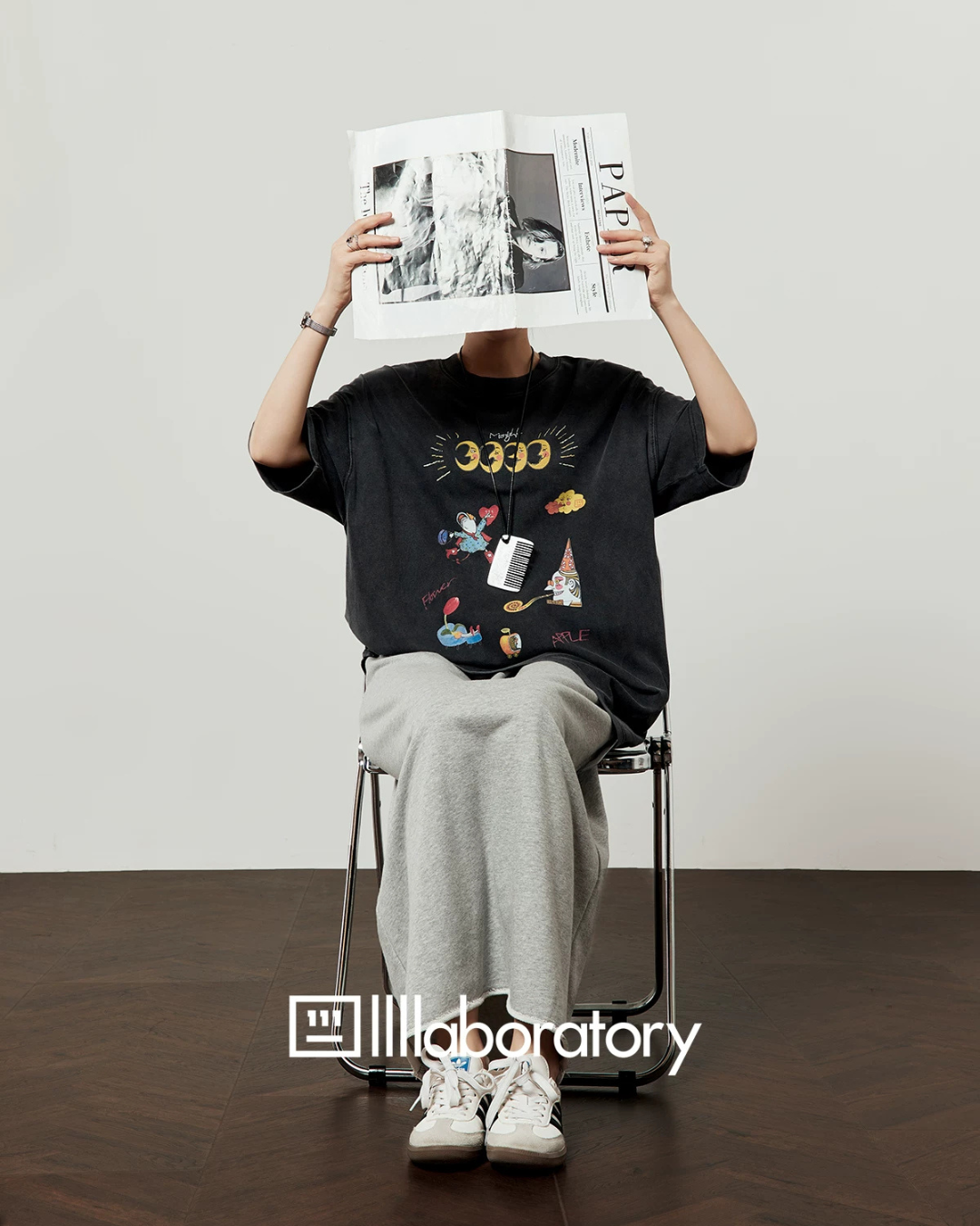 Vintage Print Short-Sleeve T-Shirt / Sweat Long Skirt LLA0653
