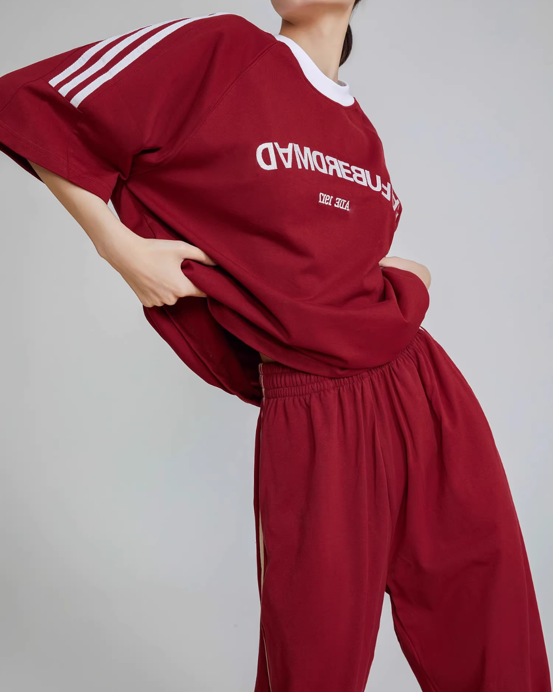 Sideline Logo Short Sleeve T-Shirt / Sideline Pants FER0102
