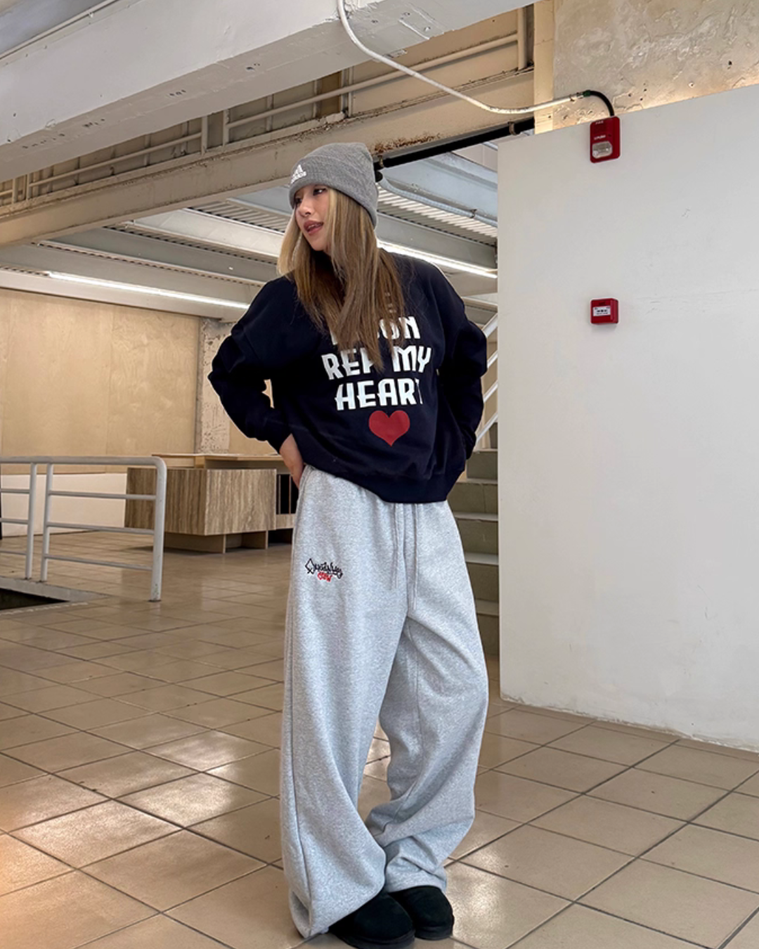 Logo Loose Sweatpants CYE0044