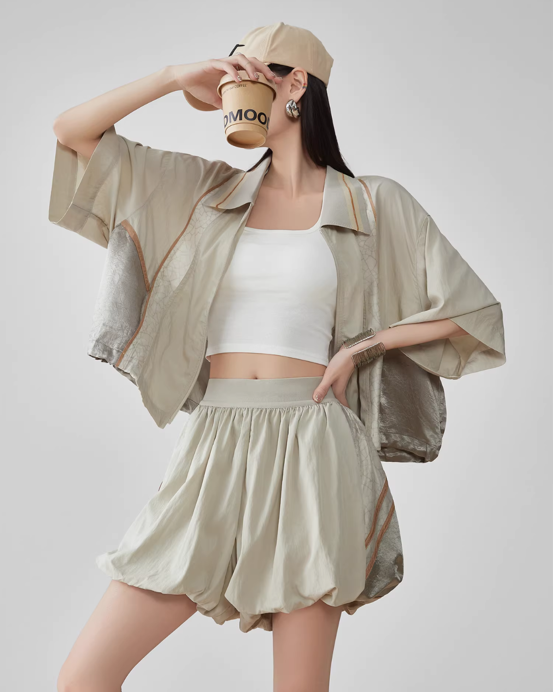 Line Short-Sleeve Jacket / Balloon Short Pants FER0060
