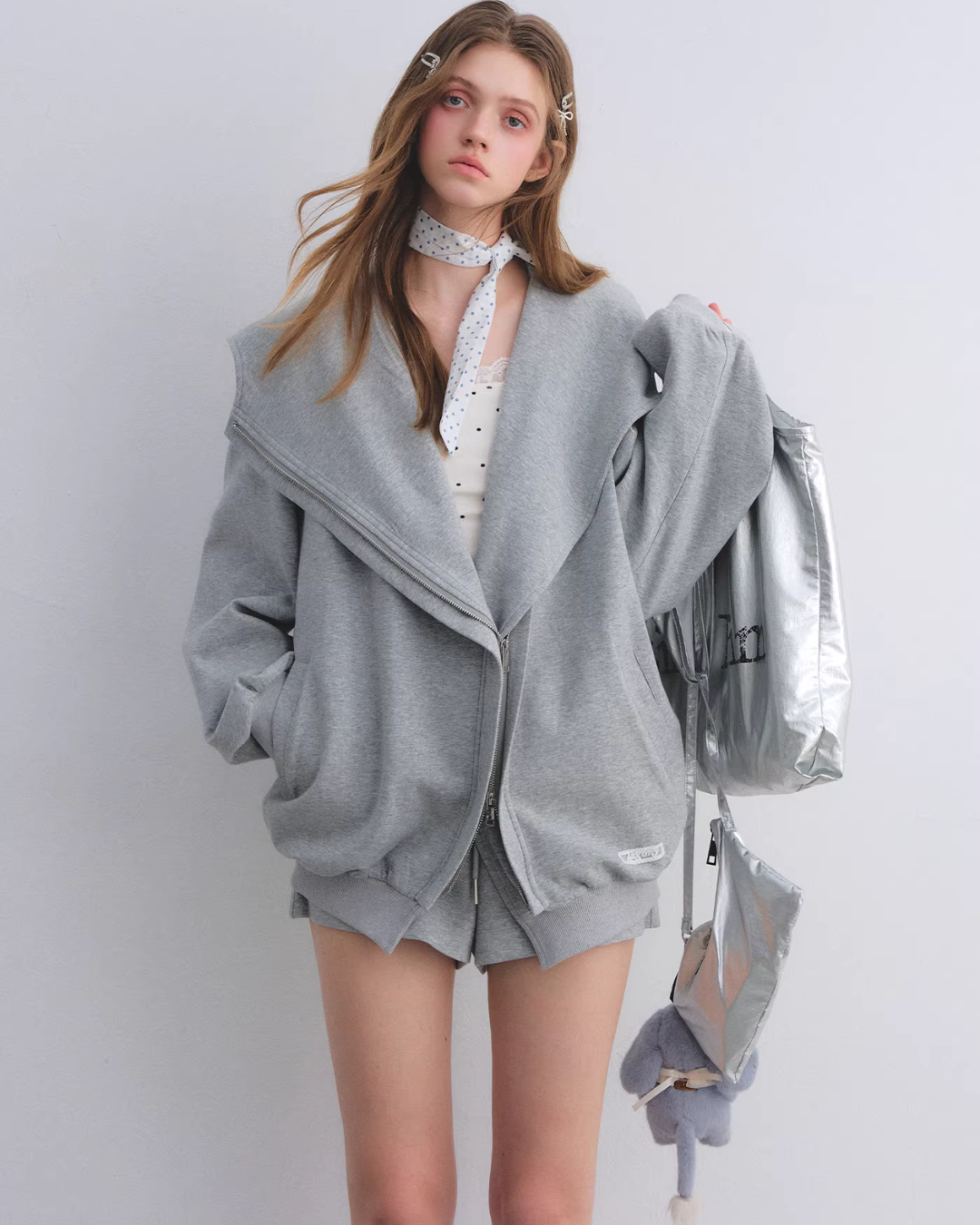 Oversized Collar Zip-Up Hoodie / Flare Sweatpants  ASG0083