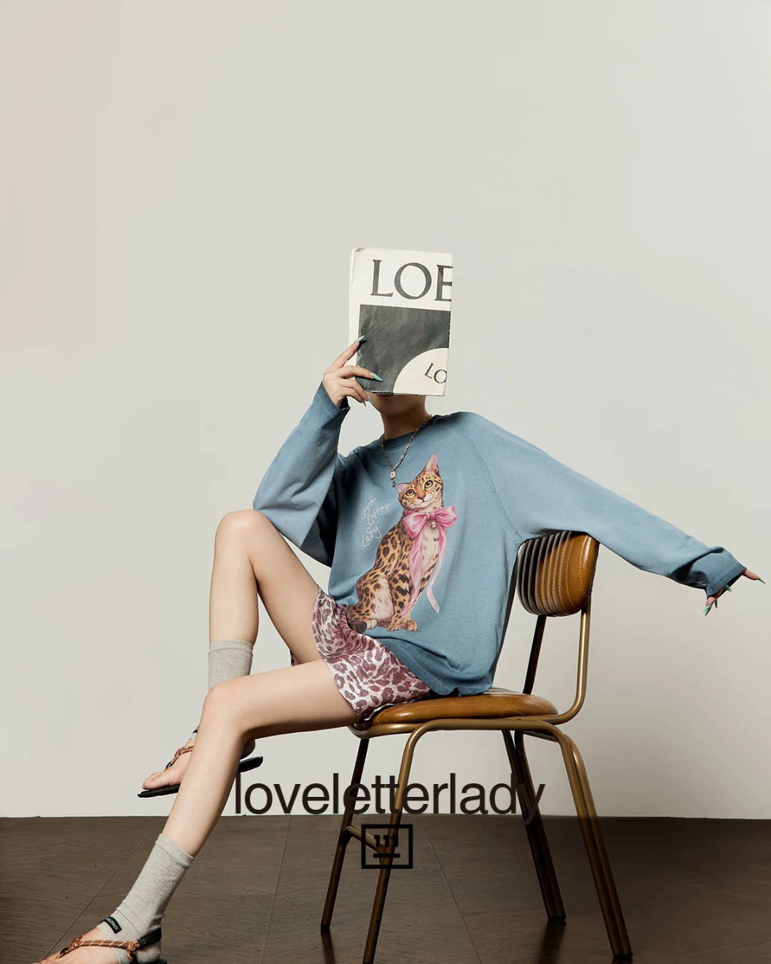 Leopard Print Oversized Sweatshirt / Leopard Mini Skirt LLA0666