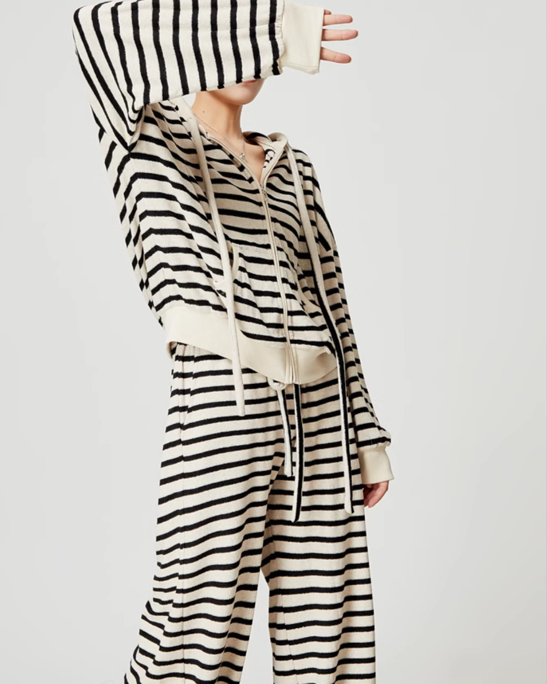 Black＆White Stripes Long Sleeve Tops / Sweatpants LLA0015