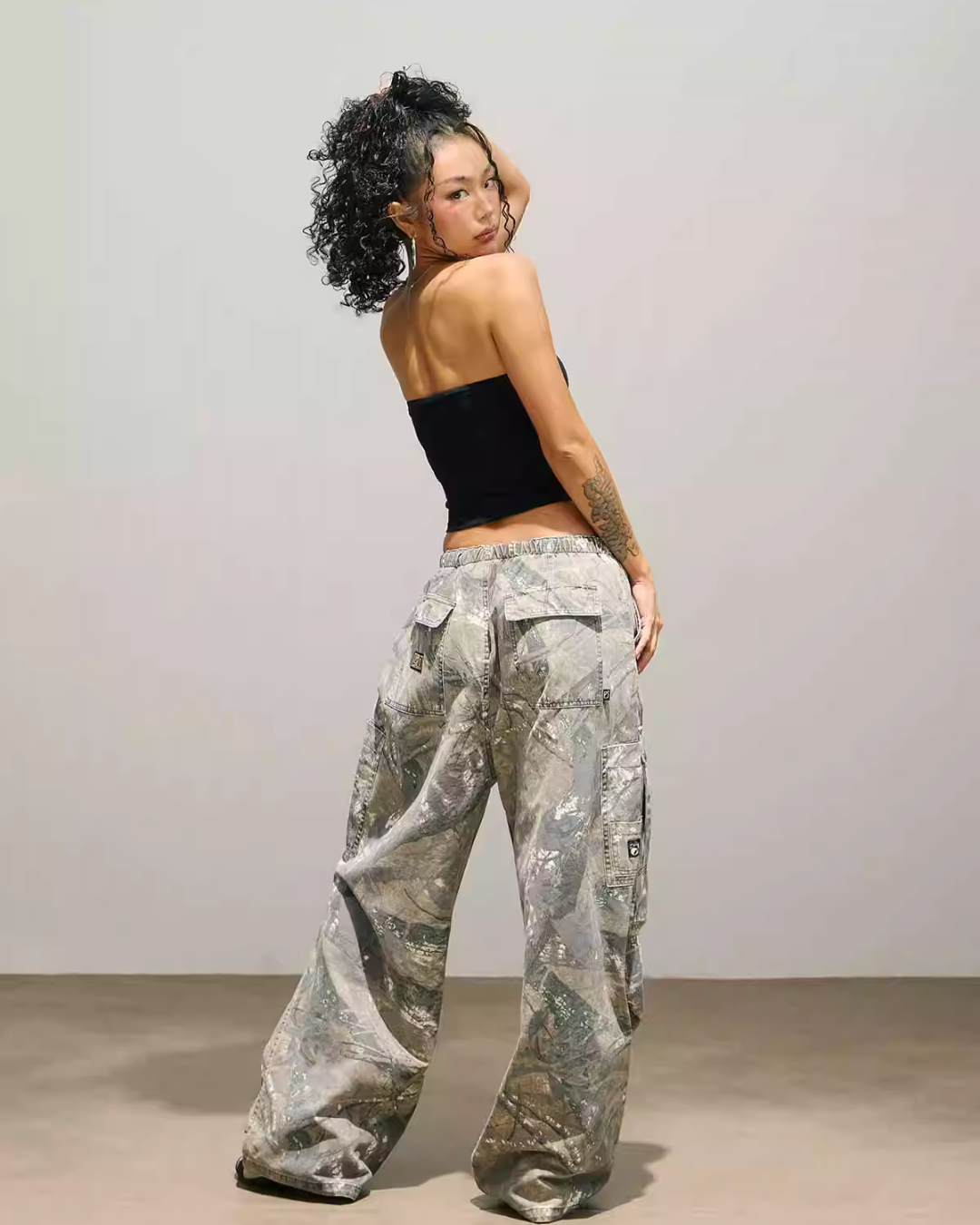 Camouflage Strap Pocket Cargo Pants SMD0002