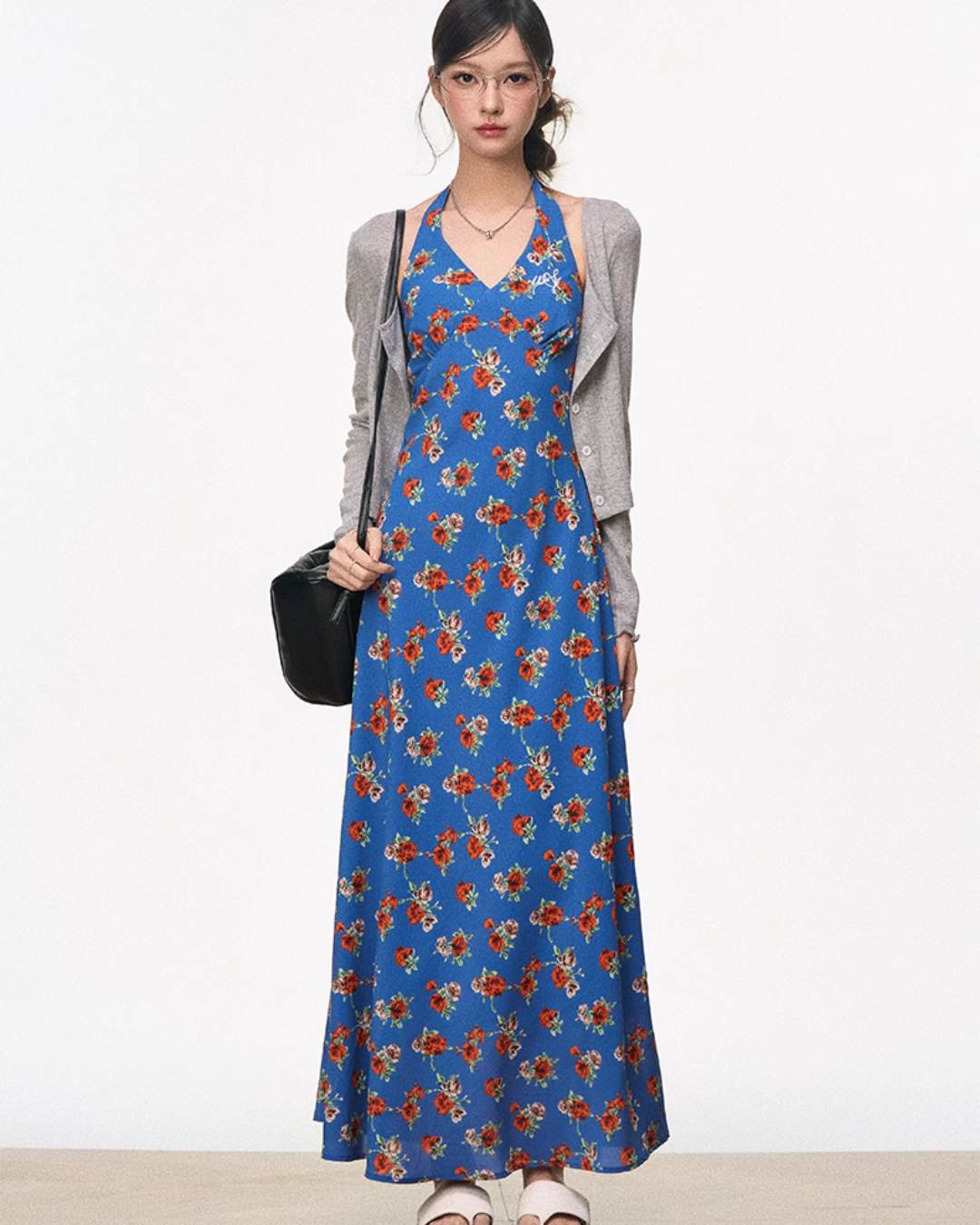 Halter Neck Floral Dress / Round Neck Cardigan WEO0049