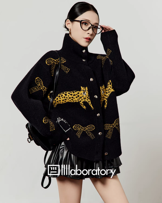 Stand Collar Leopard Jacquard Knit LLA0584