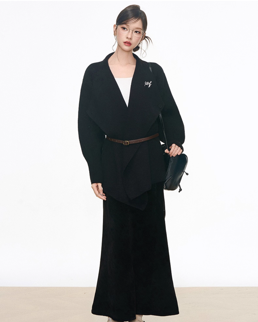 Loose Kni Cardigan Jacket / Slim Fit Mermaid Skirt / Waist Belt WEO0063