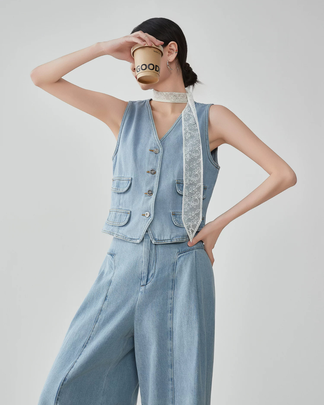 Denim V-neck Vest / Denim Wide Relaxed Pants FER0269