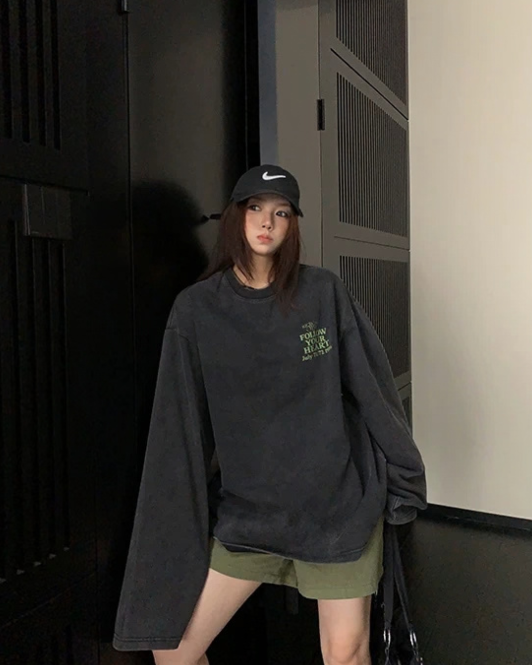 Vintage Back Logo Long Sleeve Top YLS1037