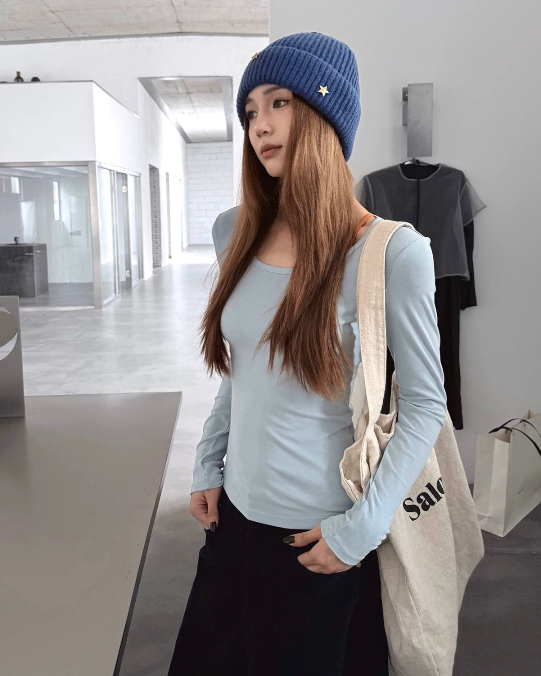 Round Neck Long-Sleeve T-Shirt WWP0001