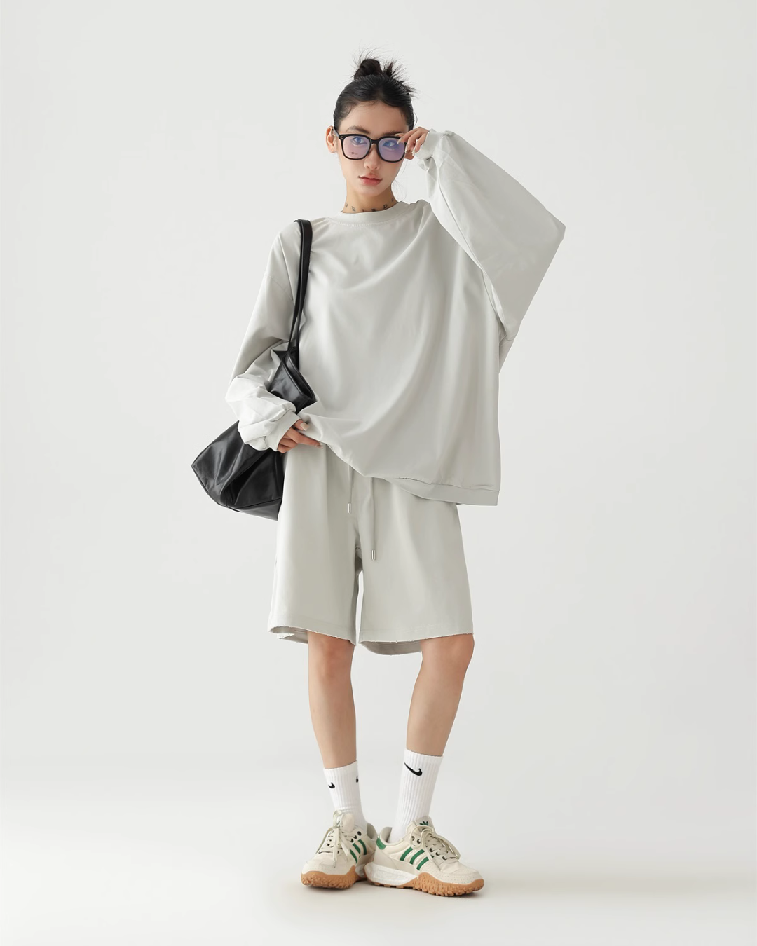 Loose Silhouette Long Sleeve Top / Wide Half Pants ACS0249