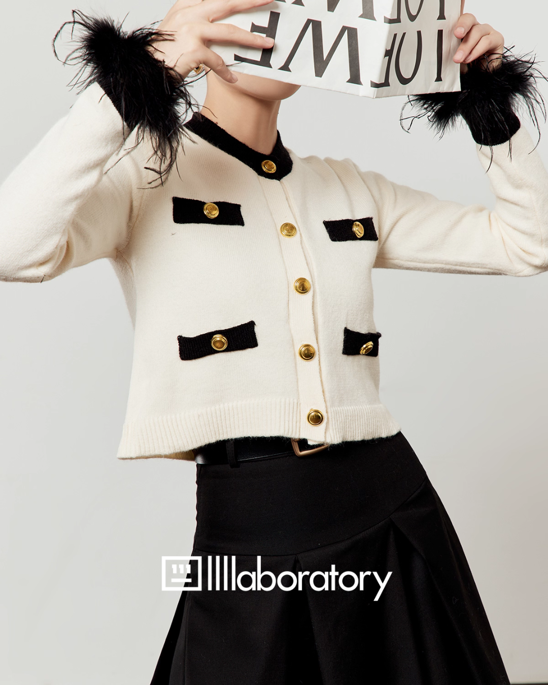 Gold Button Classical Knit Top LLA0554