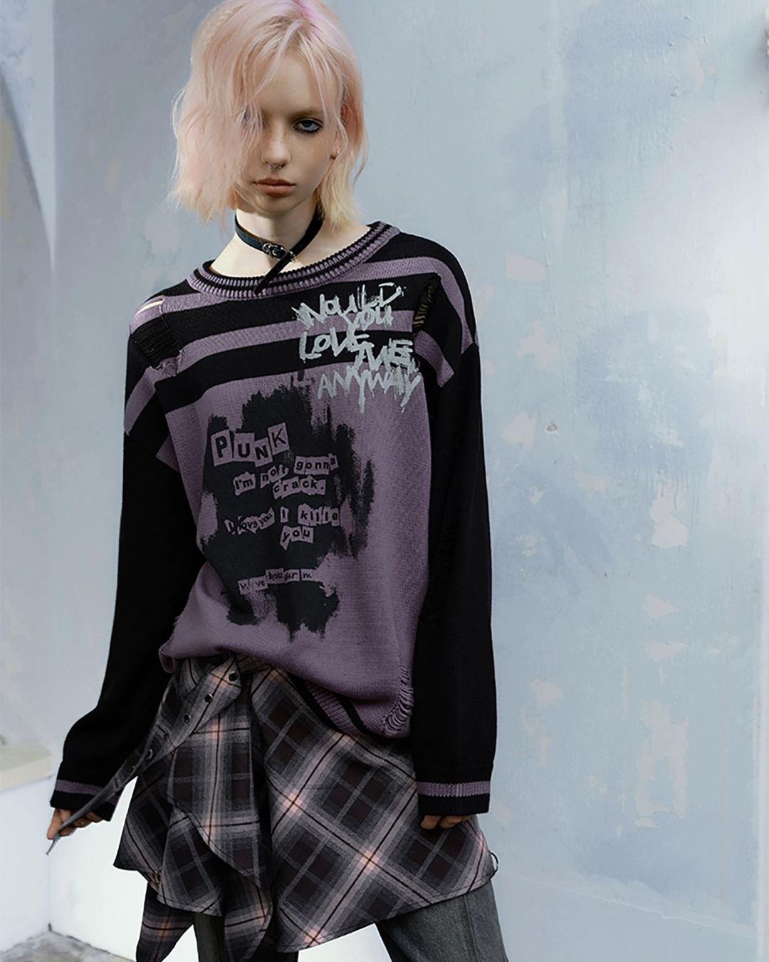 Striped Ripped Graffiti Sweater  CEN0025