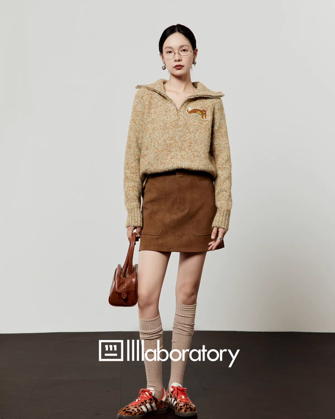 Half-Zip Casual Knit / A-Line Mini Skirt LLA0589