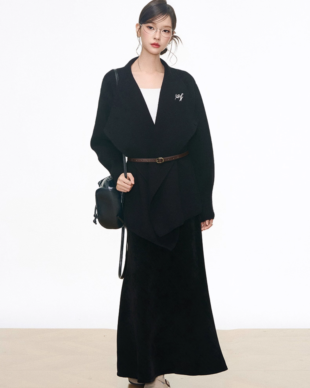 Loose Kni Cardigan Jacket / Slim Fit Mermaid Skirt / Waist Belt WEO0063