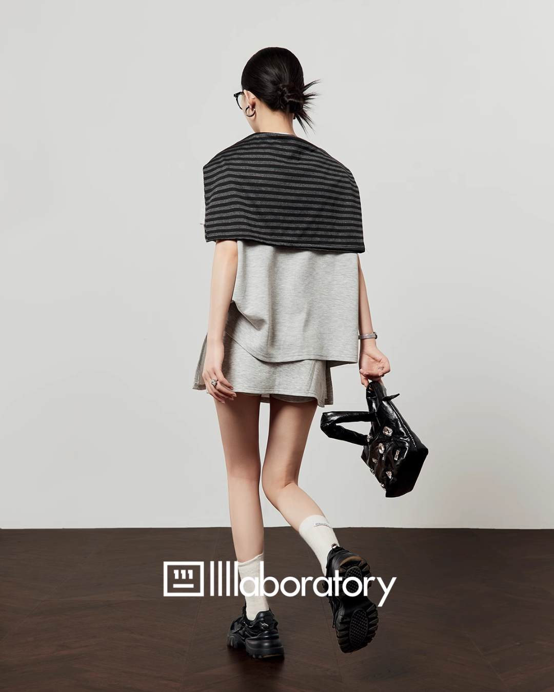 Light Gray Short Sleeve Top / Mini Skirt LLA0450