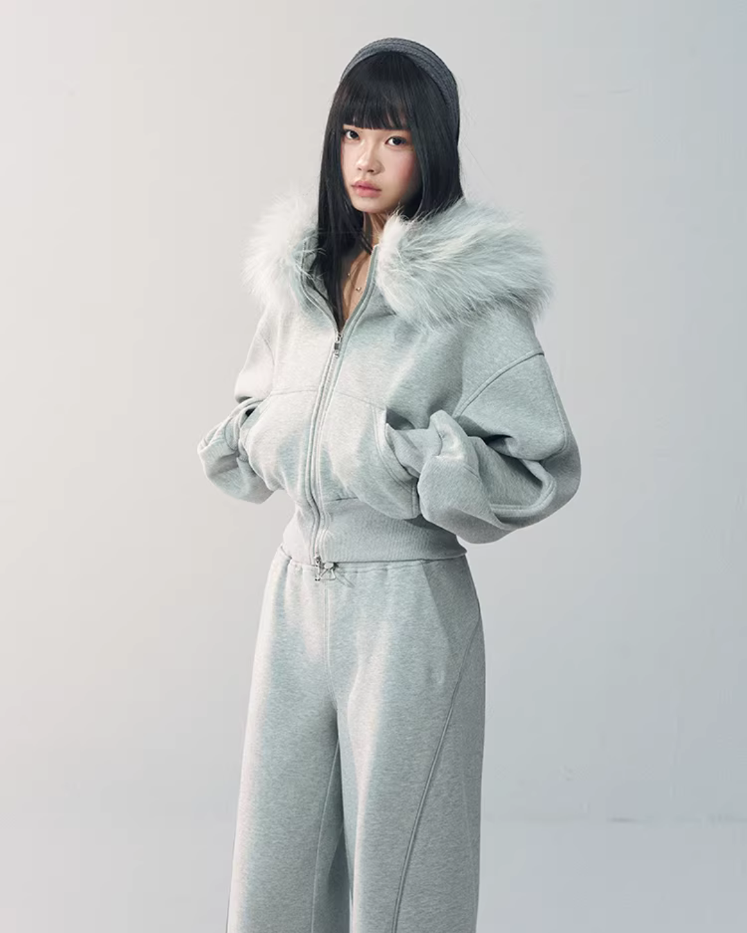 Fur Hooded Hoodie / Sweatpants RCR0015