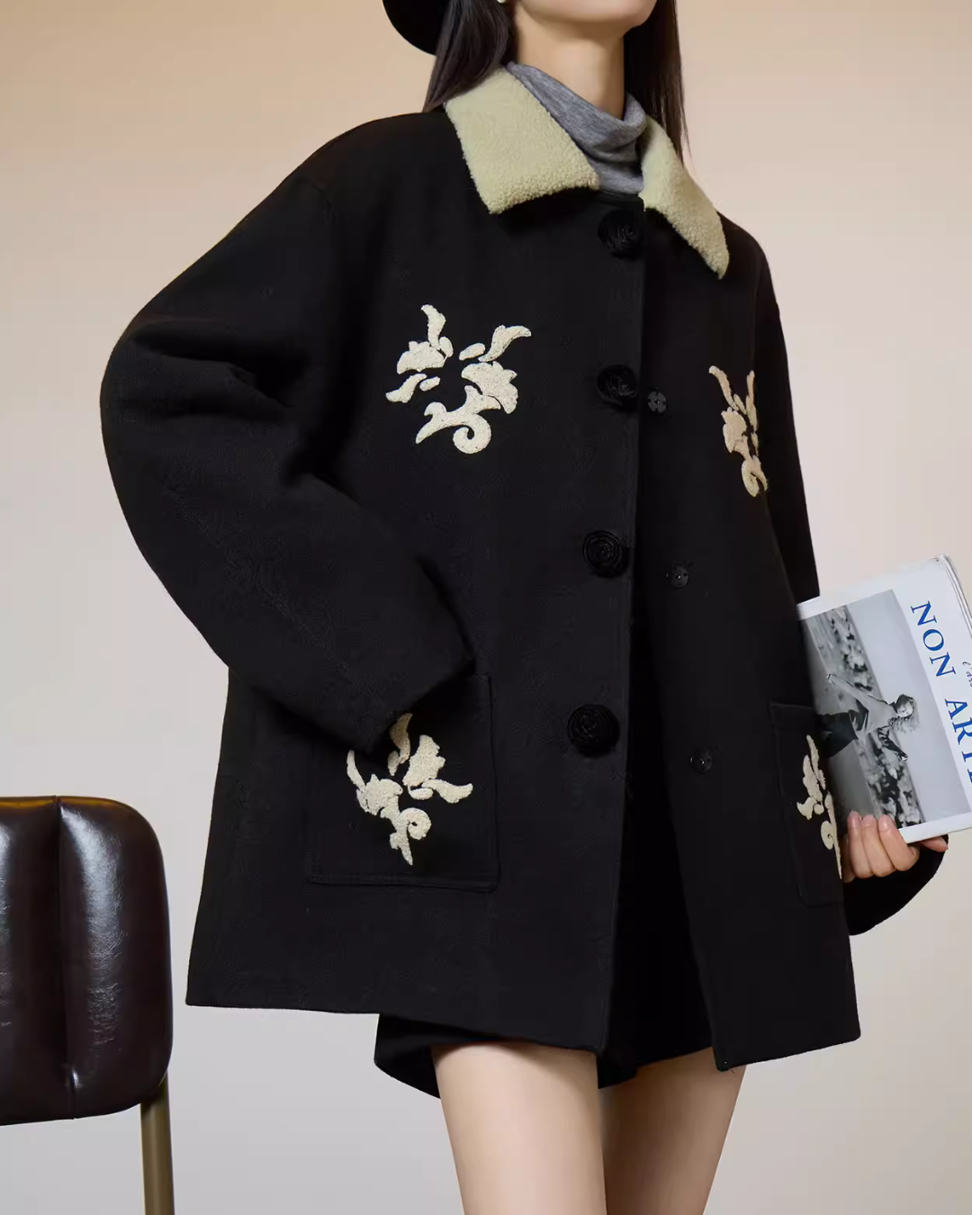 Vintage Embroidered Collar Wool Coat SUY0022