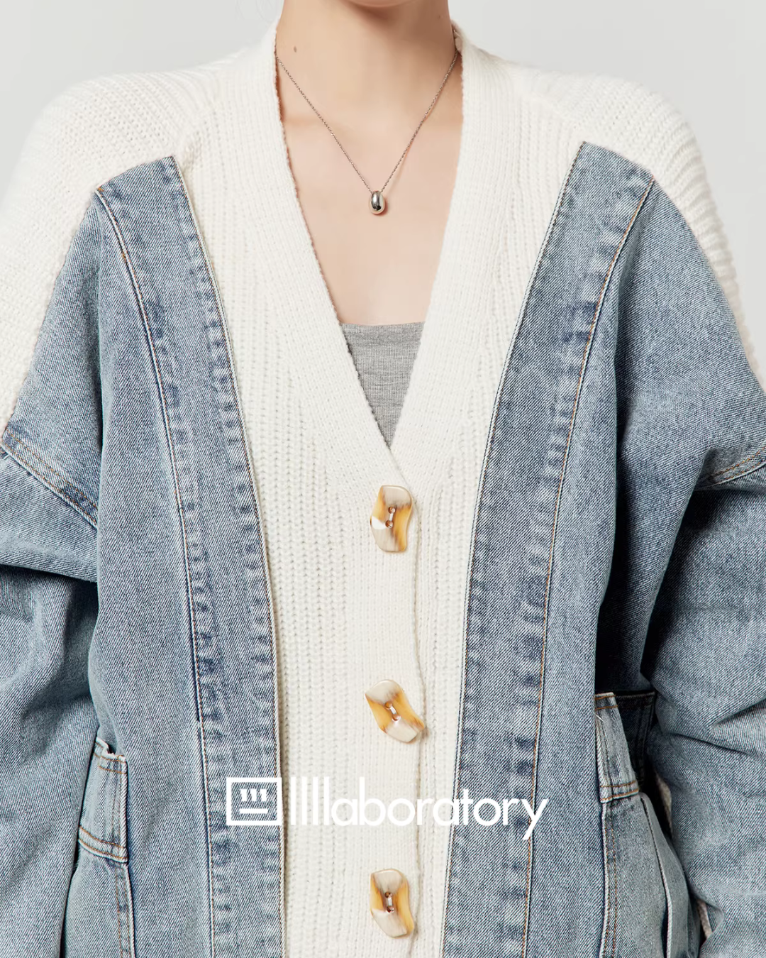 V-Neck Denim Docking Knit Cardigan LLA0645