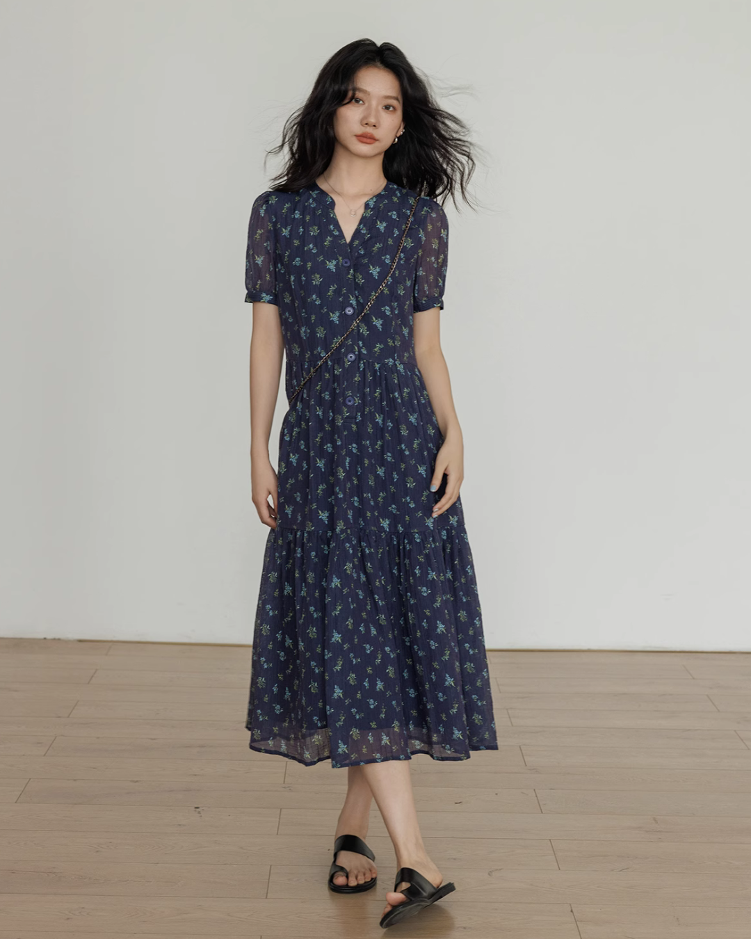 Key Neck Floral Dress VAS0121
