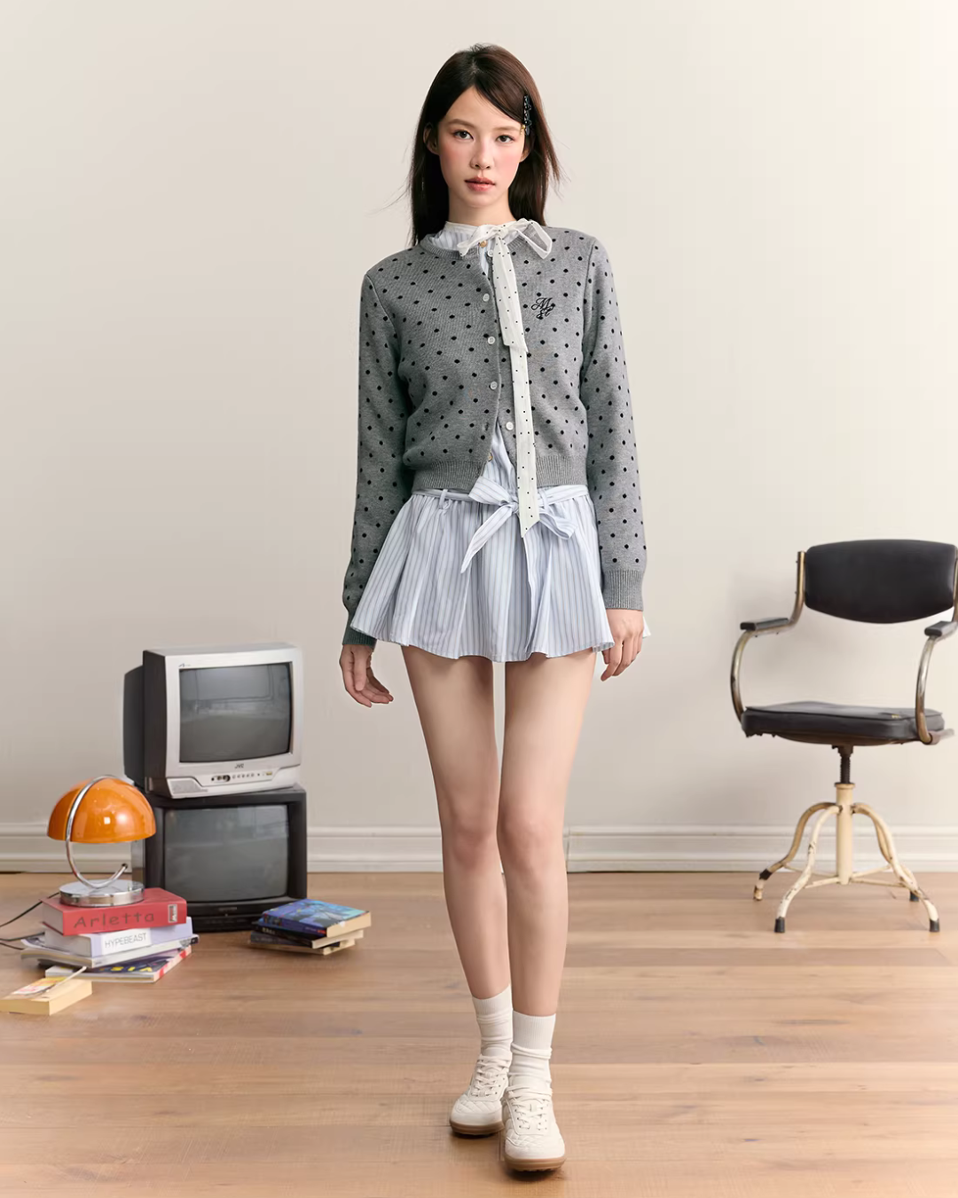 Polka Dot Round Neck Knit MST0003