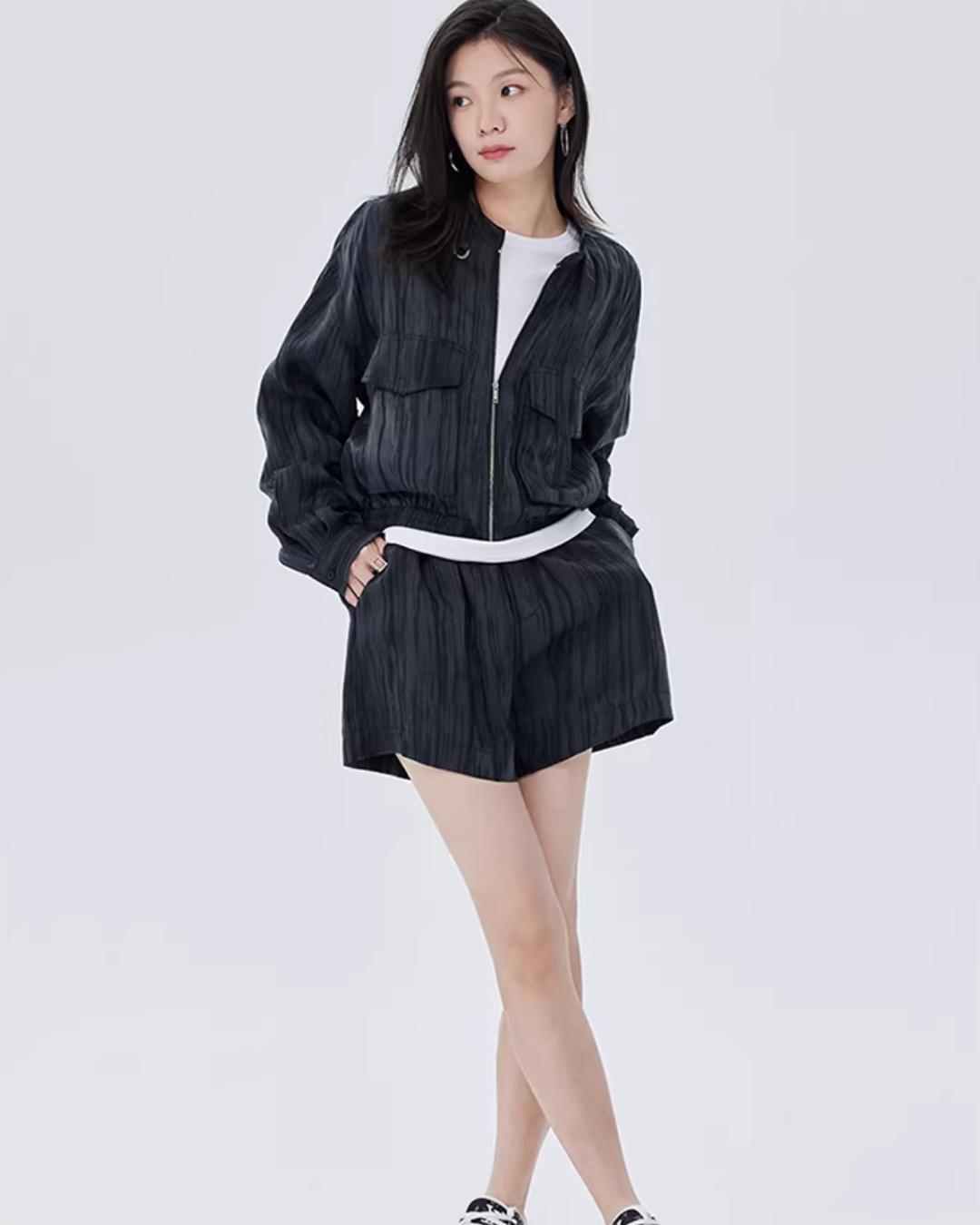 Round Neck Zip-Up Short Jacket SHN0022