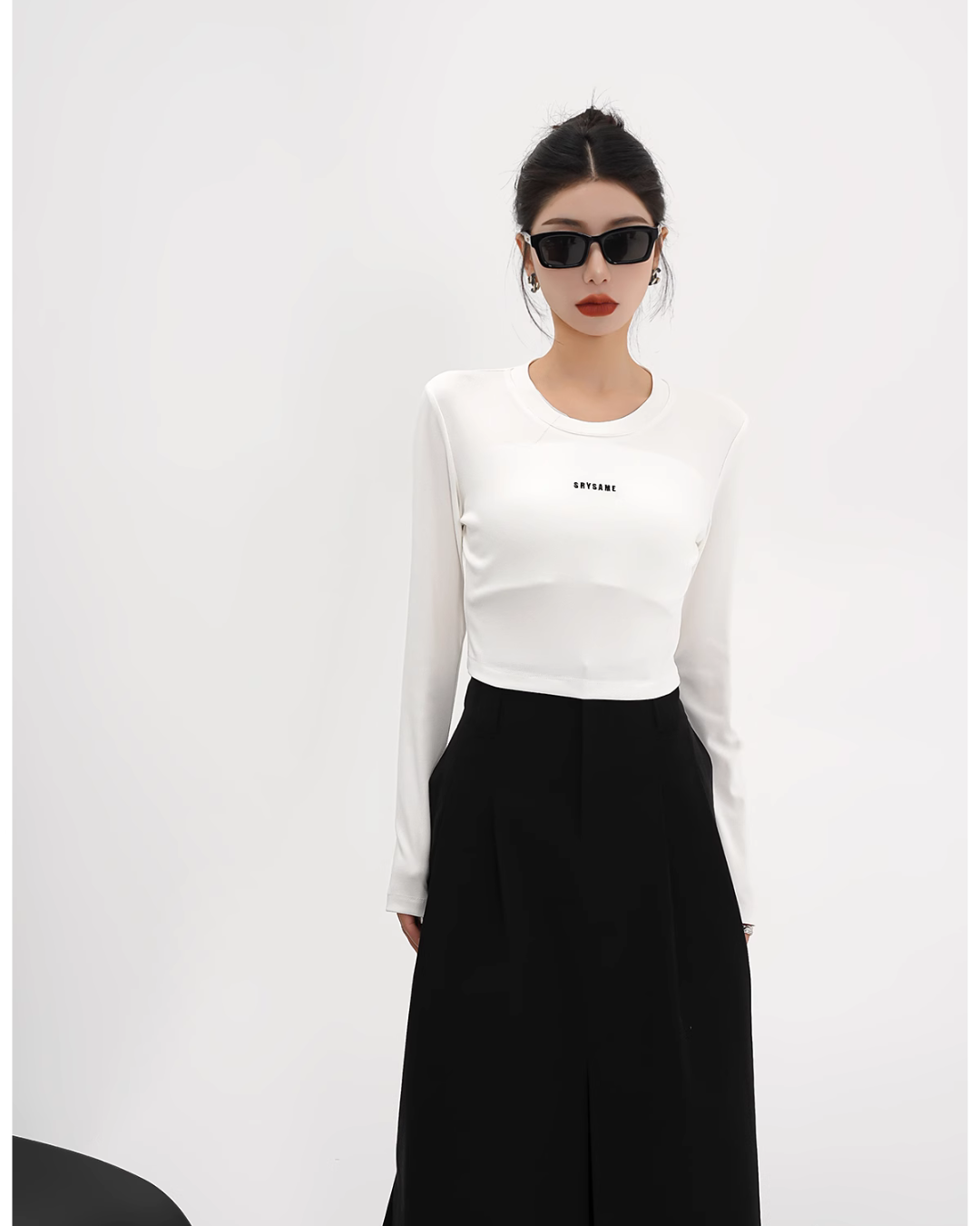 Front Mini Logo Cropped Tops SRS0276