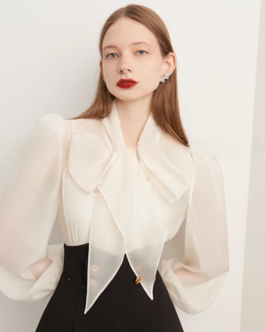 Bow Long-Sleeve Blouse DPY0070