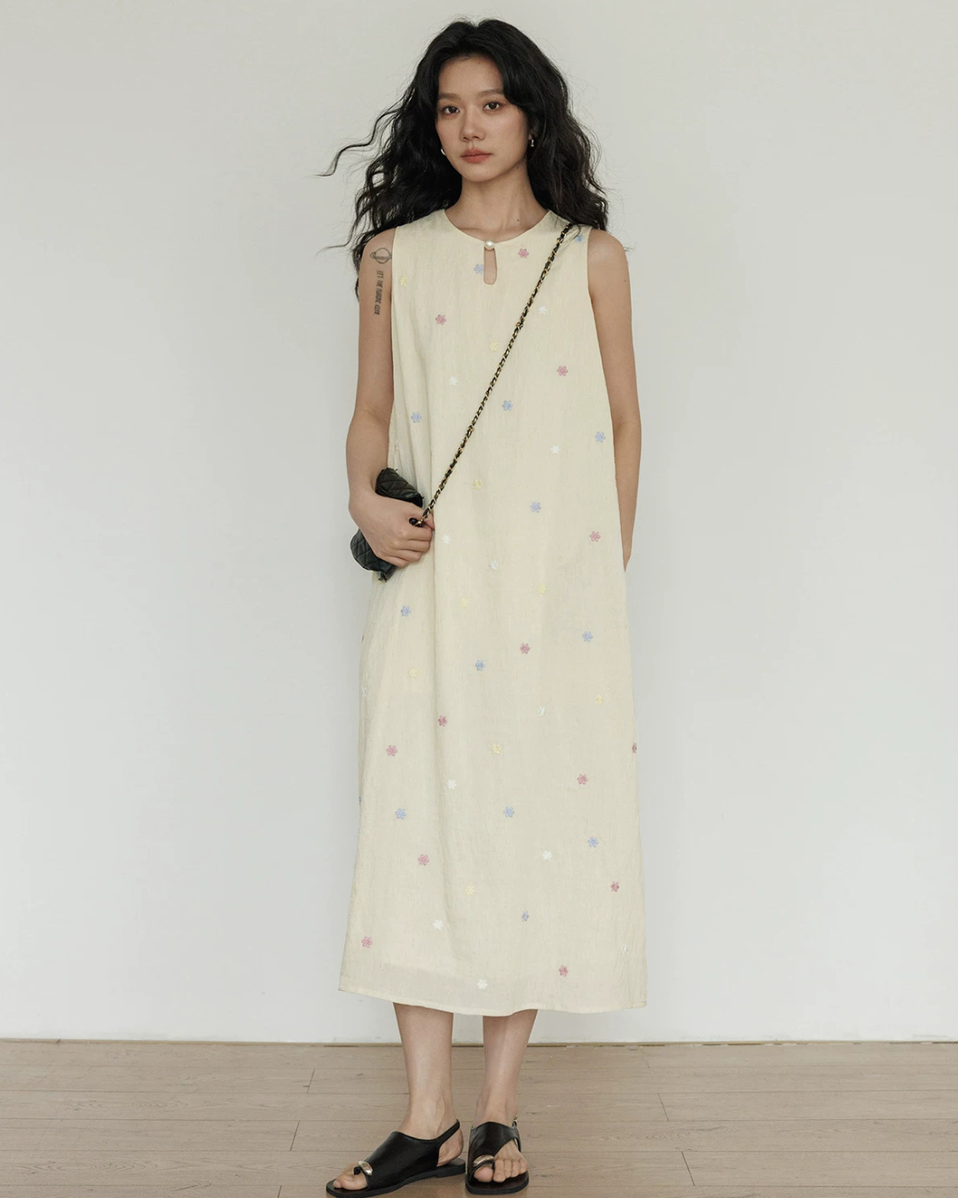 Flower Embroidery Pearl Button Long Dress VAS0203