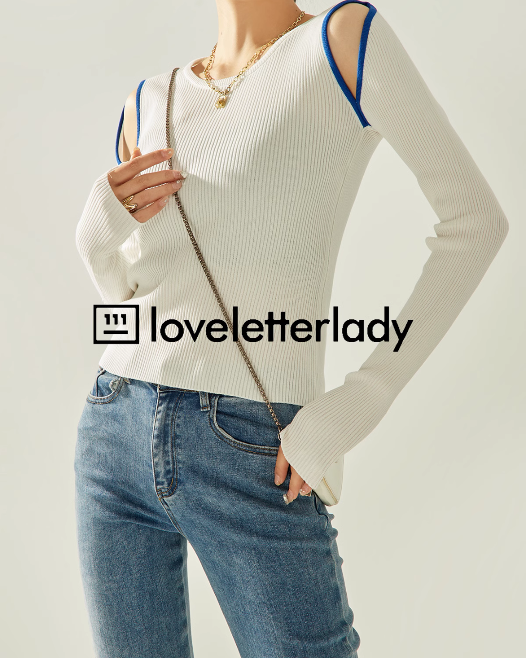 Cutout Slim Long Sleeved Knit LLA0364