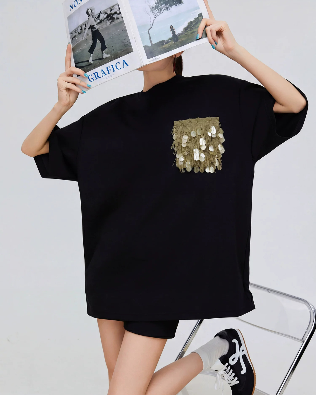 Sequin Pocket Short-Sleeve T-Shirt FER0331