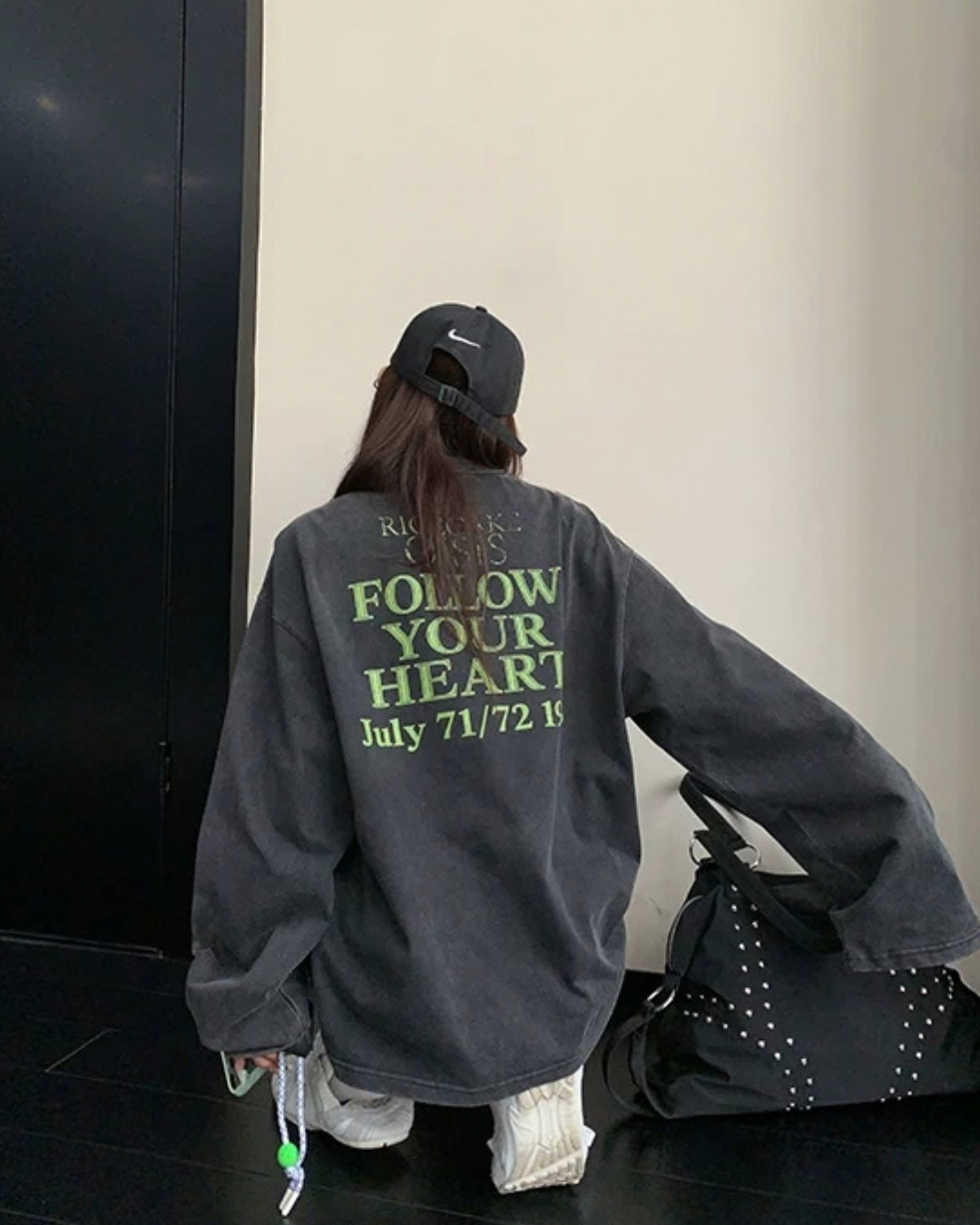 Vintage Back Logo Long Sleeve Top YLS1037