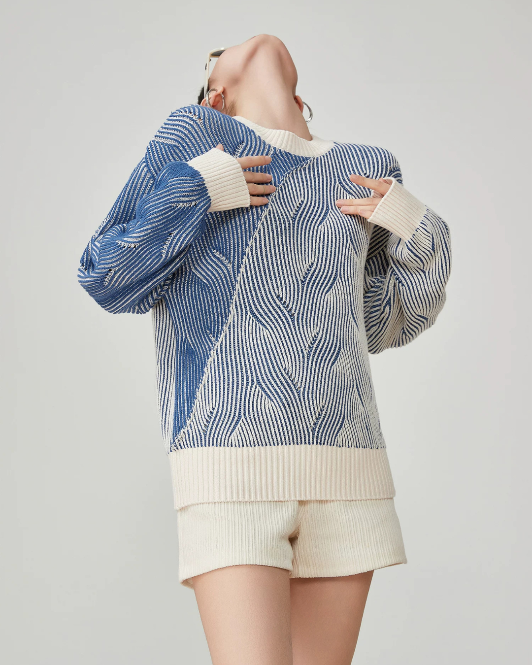Blue Braided Round-Neck Knit FER0368