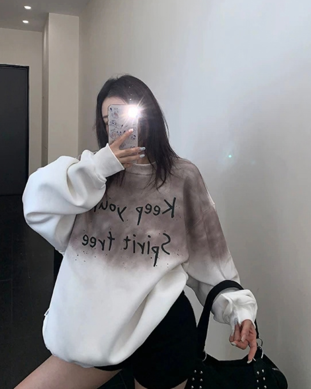 Letter Graphic Sweatshirt YLS1042